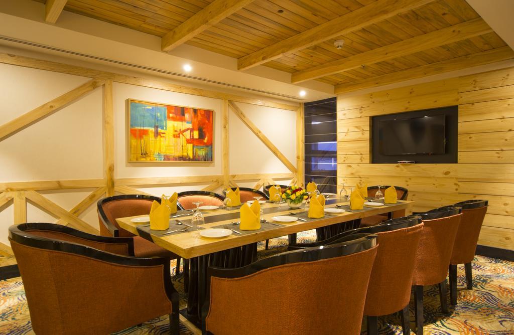 Dolphin Hotel Visakhapatnam Dış mekan fotoğraf