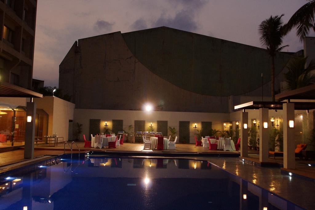 Dolphin Hotel Visakhapatnam Dış mekan fotoğraf