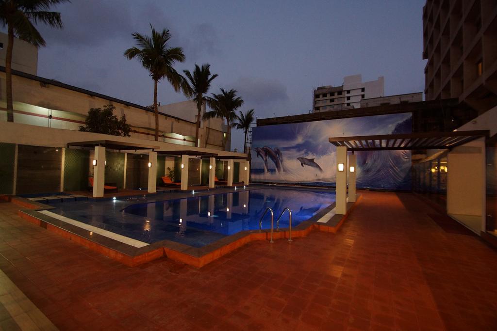 Dolphin Hotel Visakhapatnam Dış mekan fotoğraf