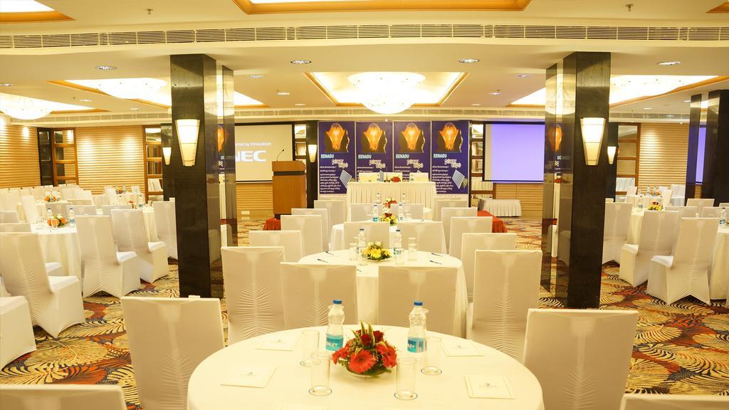 Dolphin Hotel Visakhapatnam Dış mekan fotoğraf