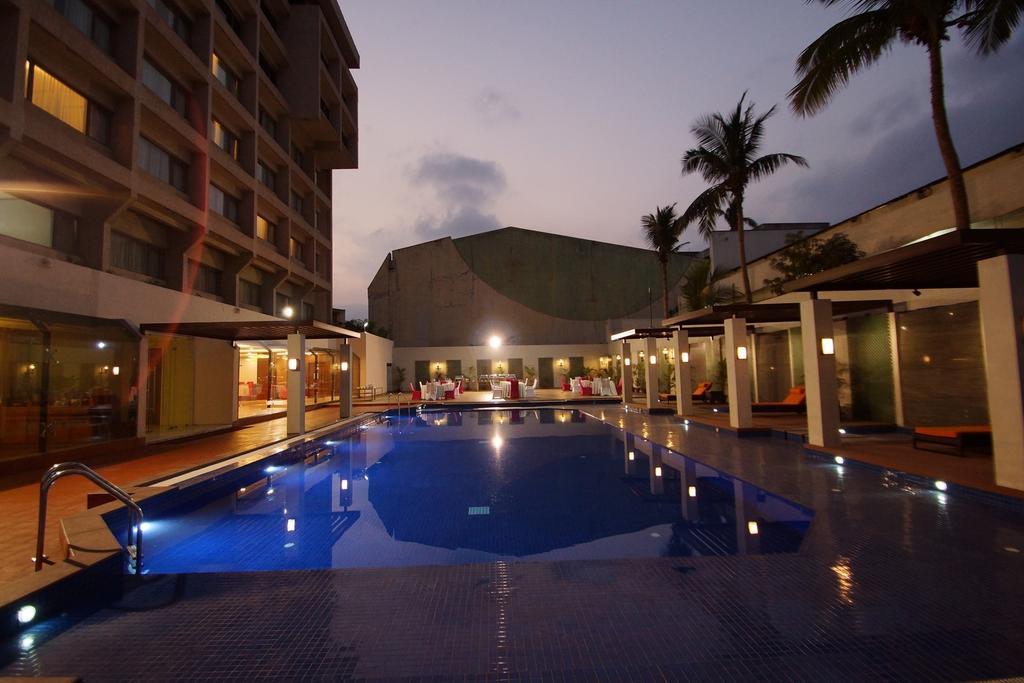 Dolphin Hotel Visakhapatnam Dış mekan fotoğraf