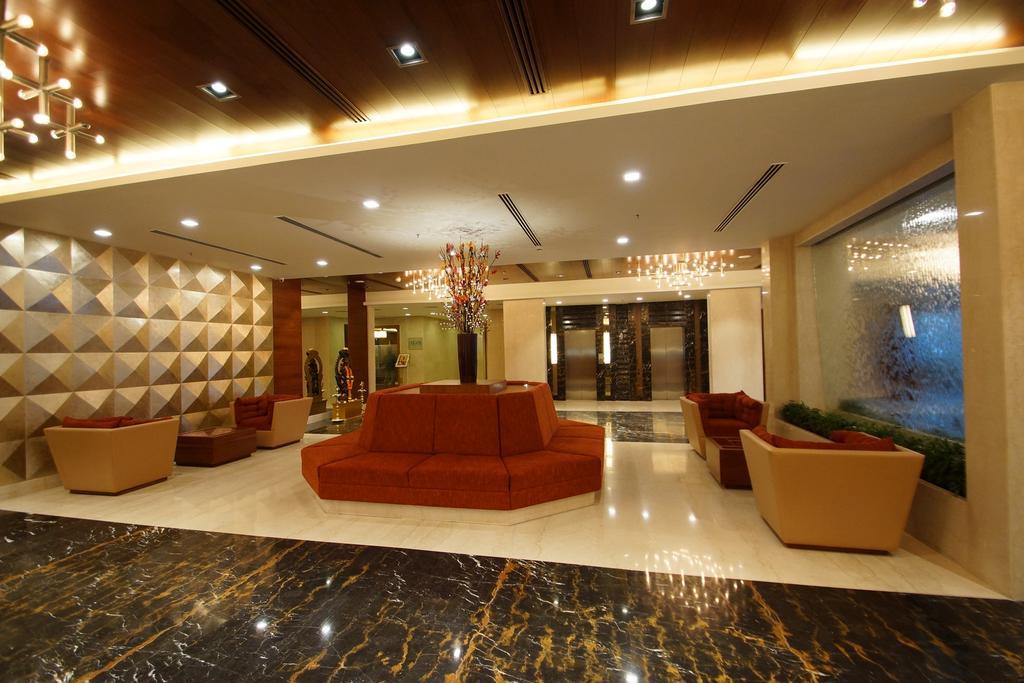 Dolphin Hotel Visakhapatnam Dış mekan fotoğraf