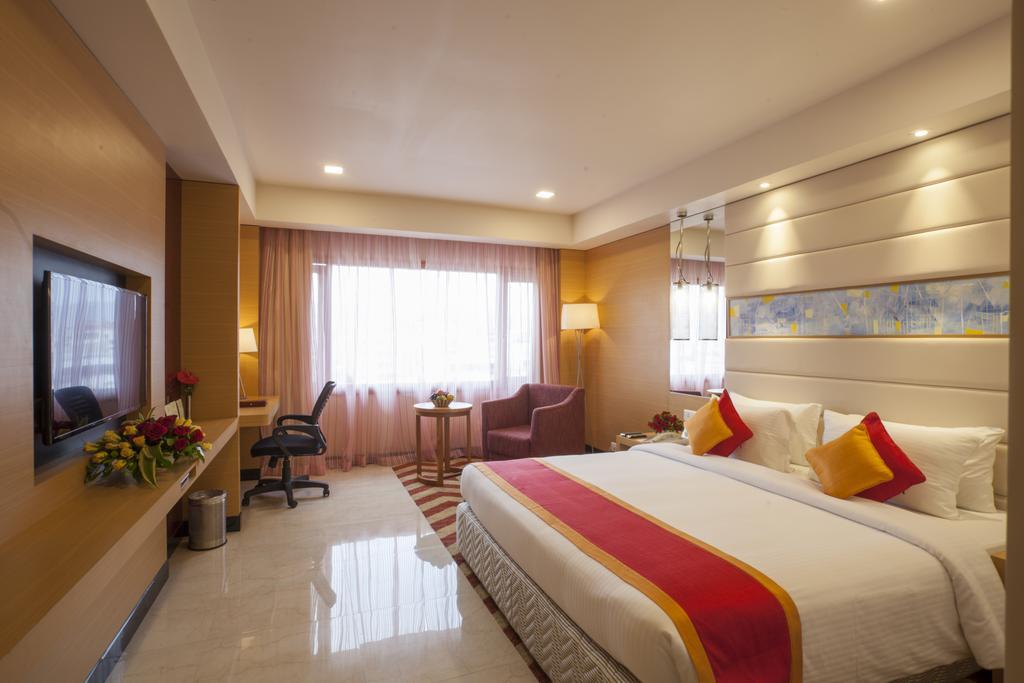 Dolphin Hotel Visakhapatnam Dış mekan fotoğraf