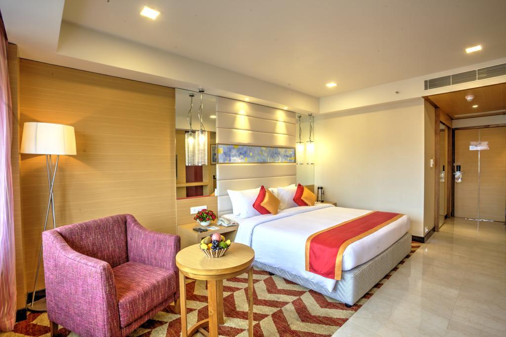 Dolphin Hotel Visakhapatnam Oda fotoğraf